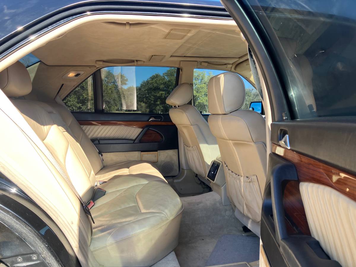 Mercedes-benz-s-class-1994-black-12