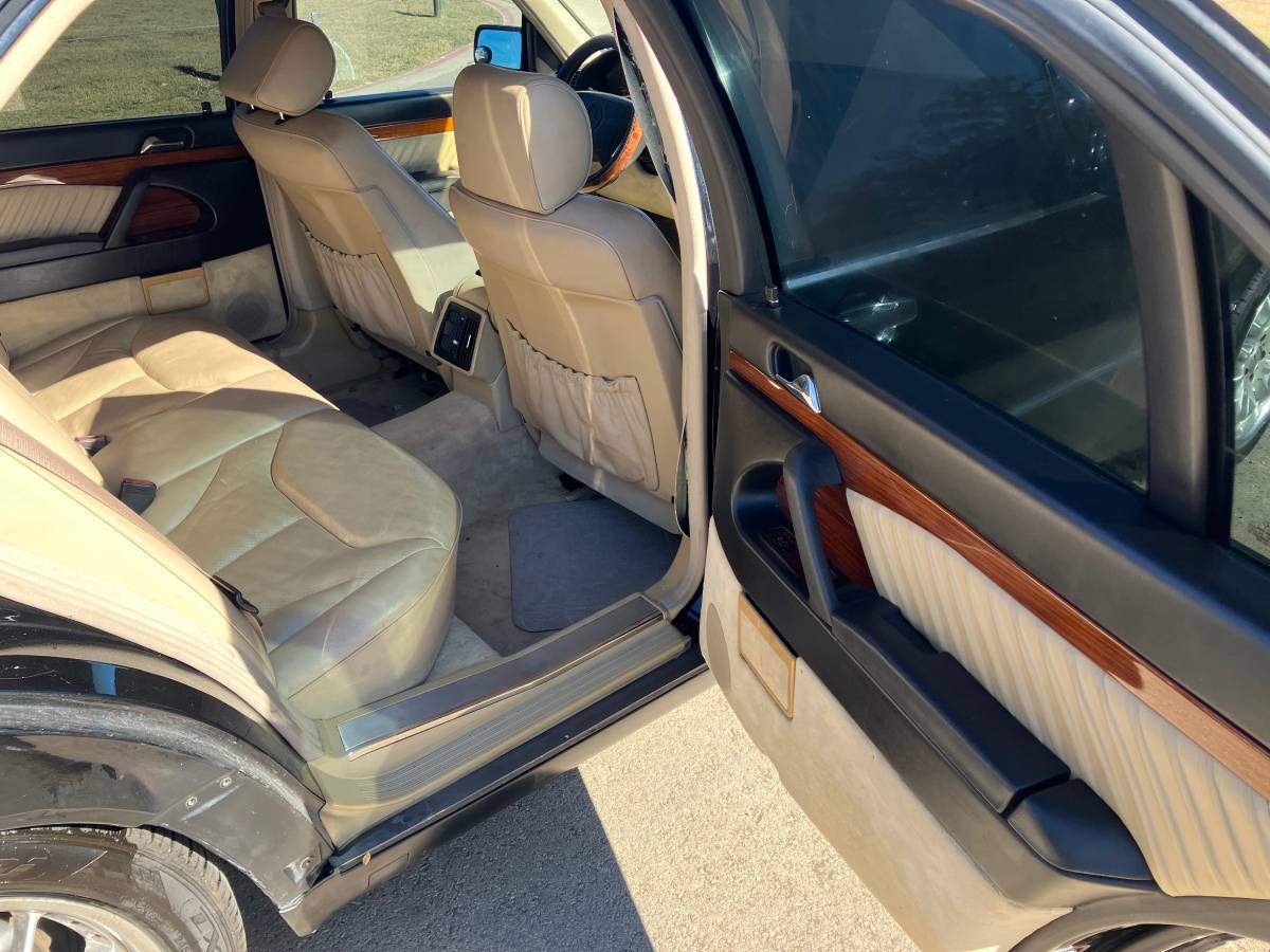 Mercedes-benz-s-class-1994-black-13
