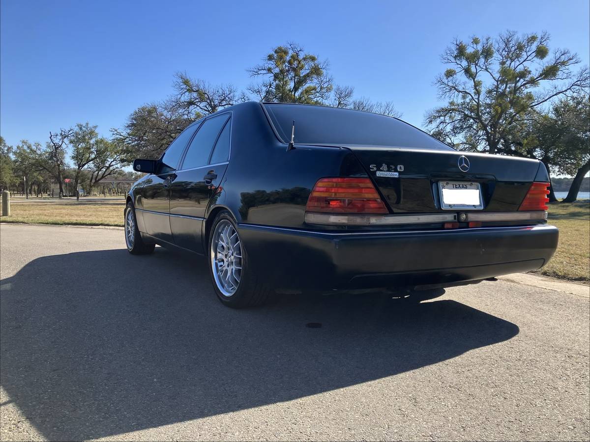 Mercedes-benz-s-class-1994-black-19