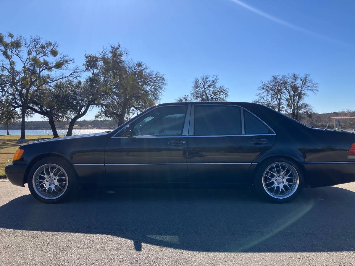 Mercedes-benz-s-class-1994-black-6