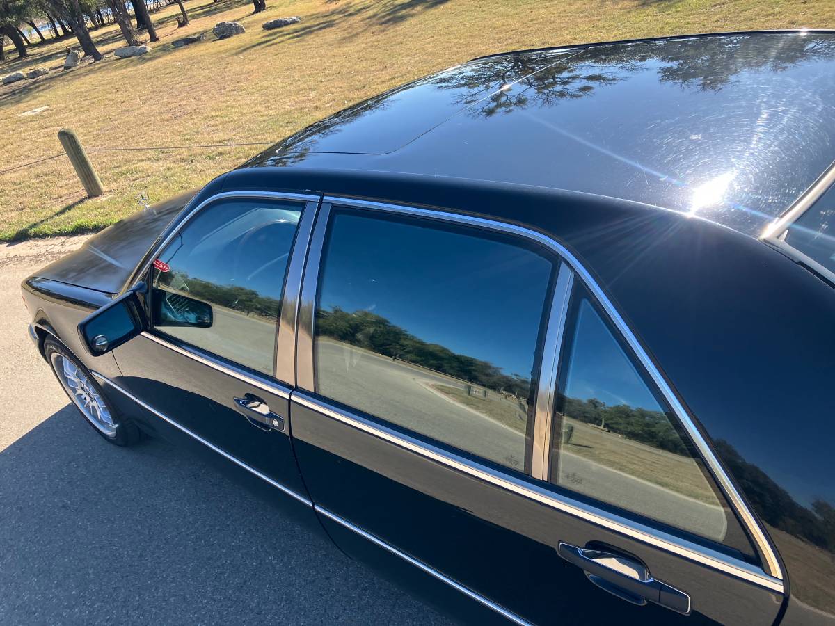 Mercedes-benz-s-class-1994-black-7