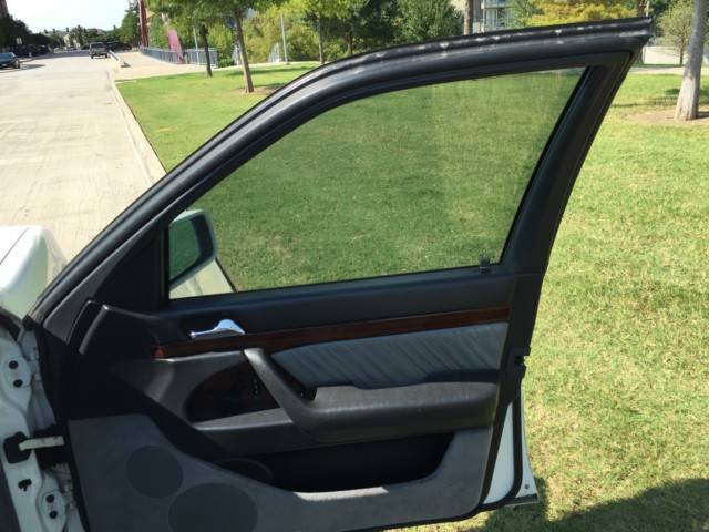 Mercedes-benz-s-class-1995-11