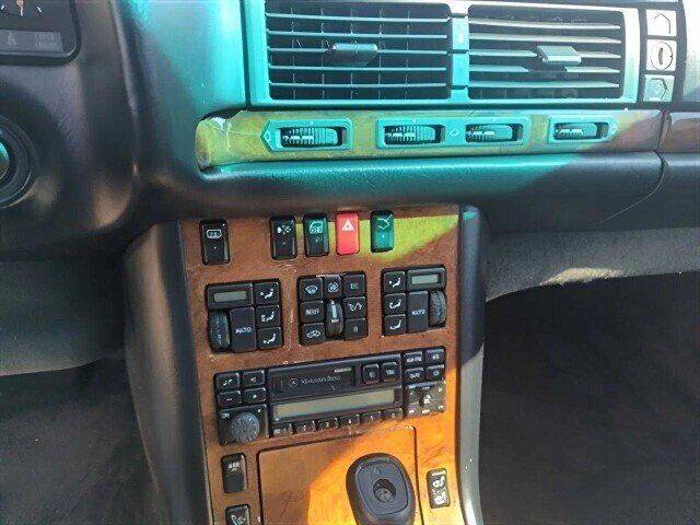 Mercedes-benz-s-class-1995-6