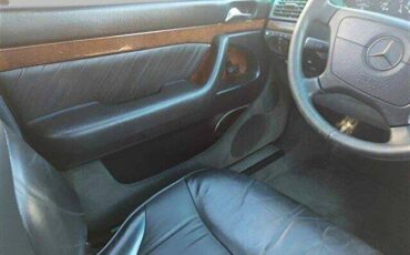 Mercedes-benz-s-class-1995-8