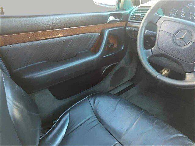 Mercedes-benz-s-class-1995-8