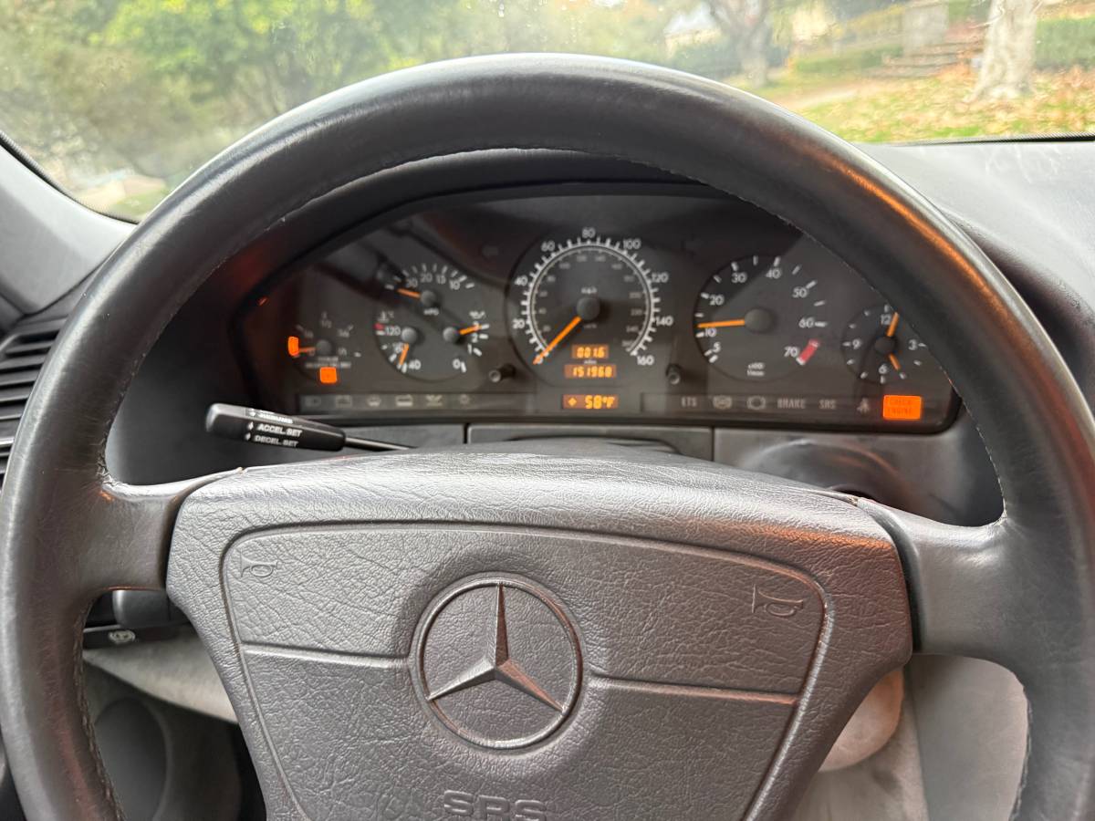 Mercedes-benz-s-class-1996-silver-13