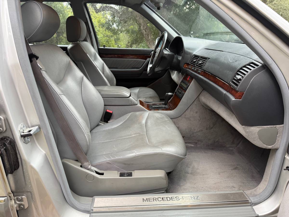 Mercedes-benz-s-class-1996-silver-2