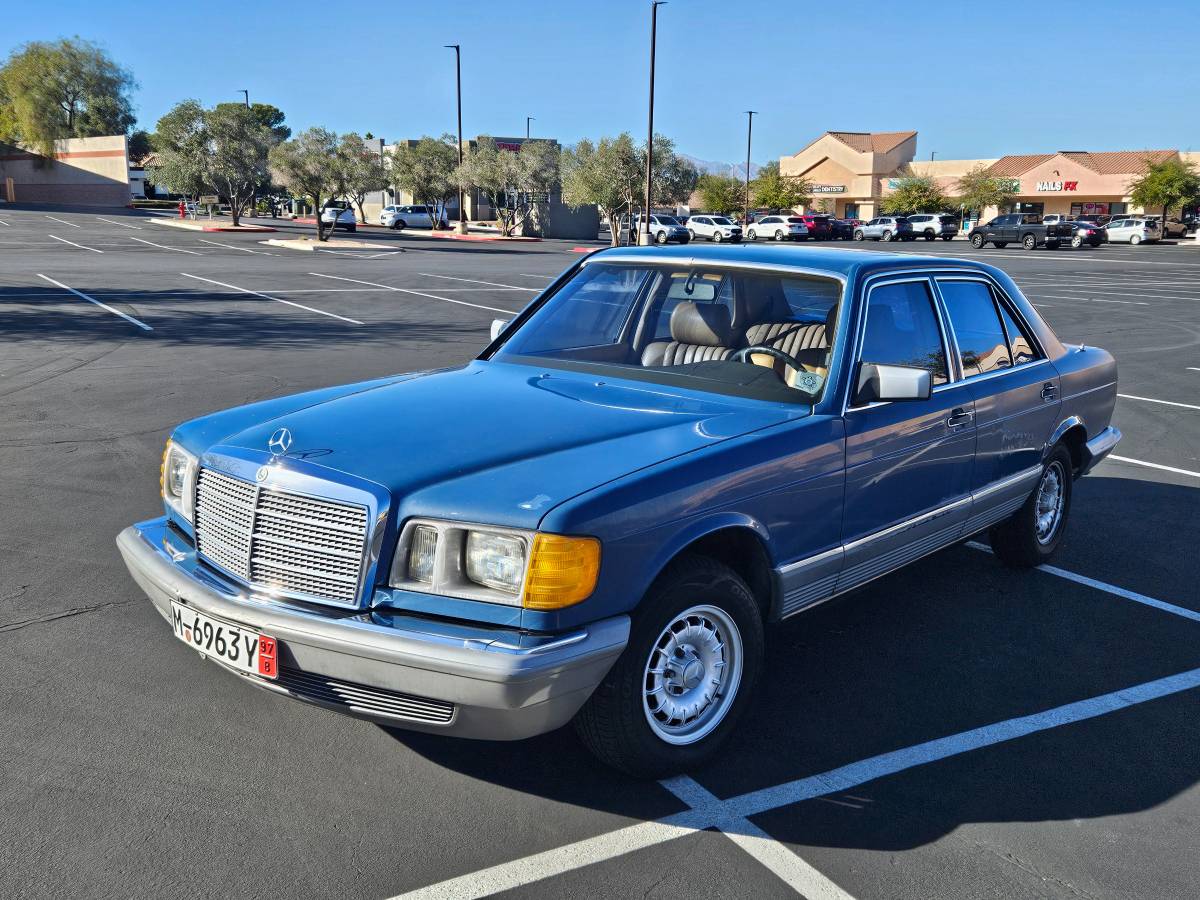 Mercedes-benz-s-class-diesel-1981-blue-7