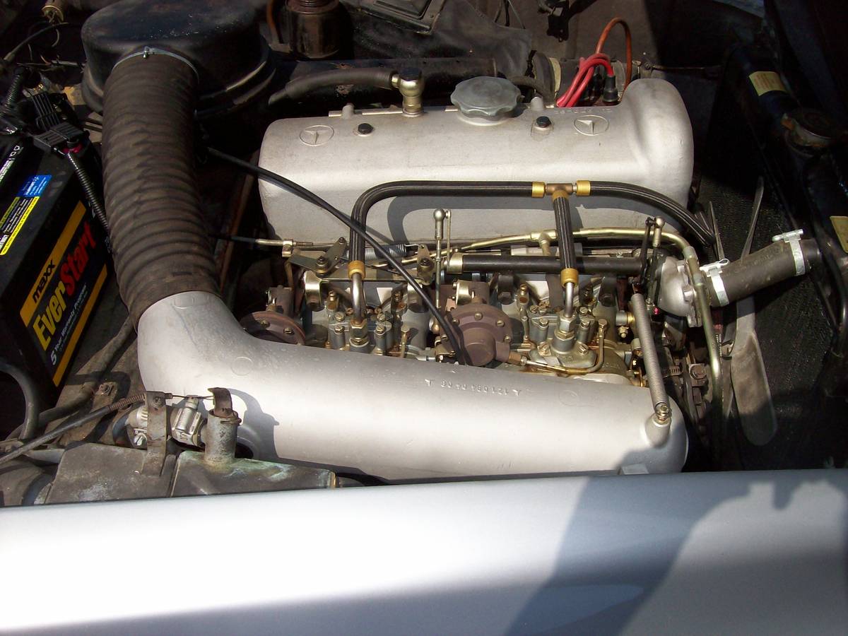 Mercedes-benz-sl-class-1957-silver-8