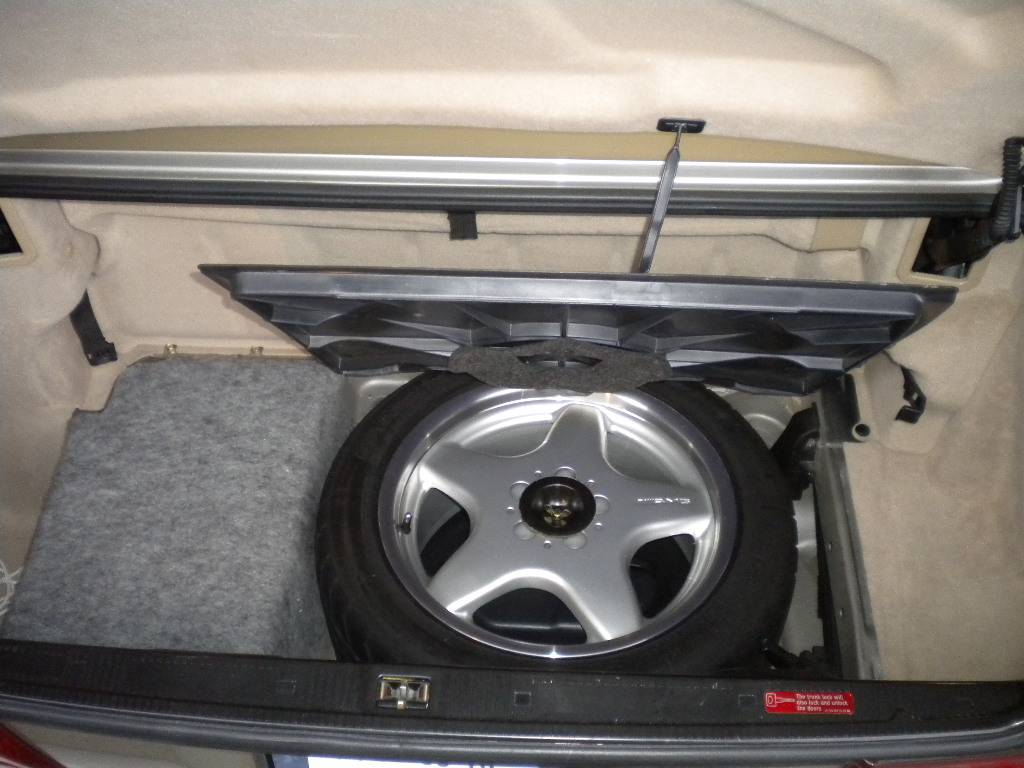 Mercedes-benz-sl320-1995-silver-7