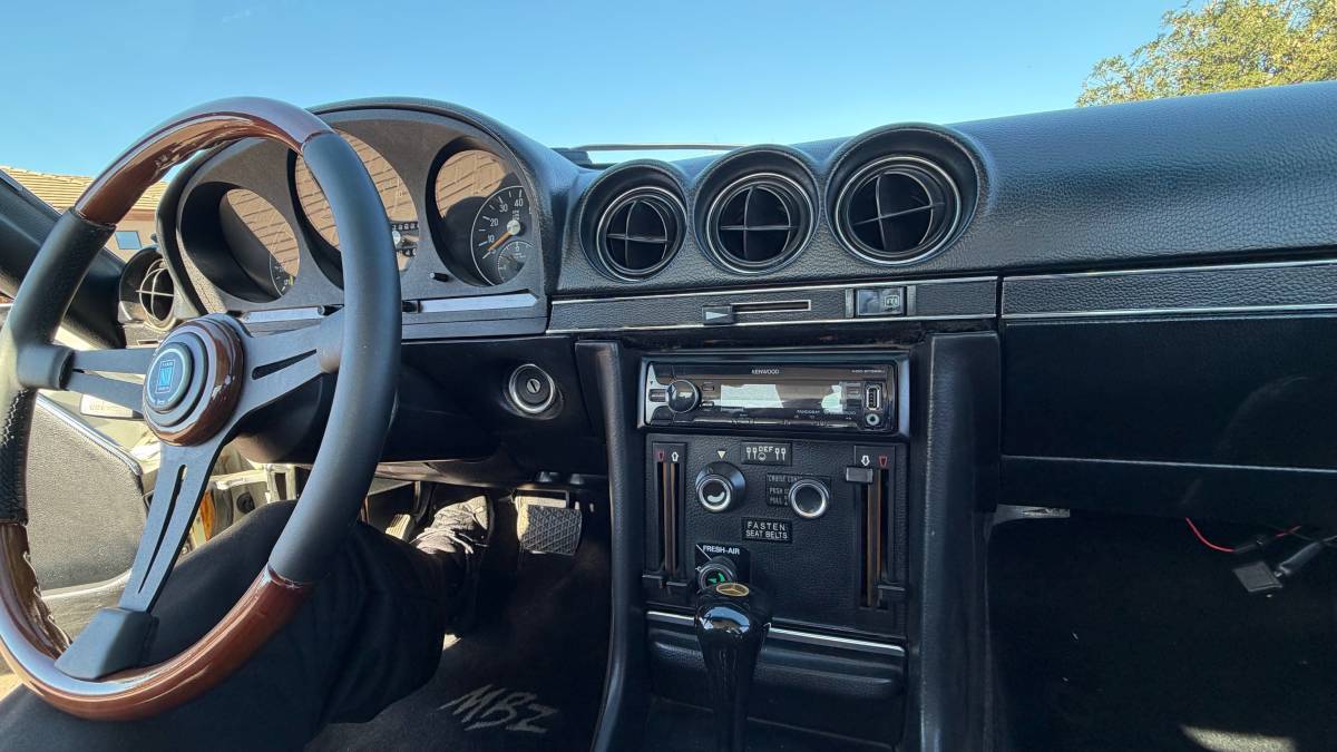 Mercedes-benz-sl450-1975-silver-13