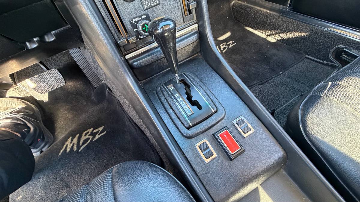 Mercedes-benz-sl450-1975-silver-15