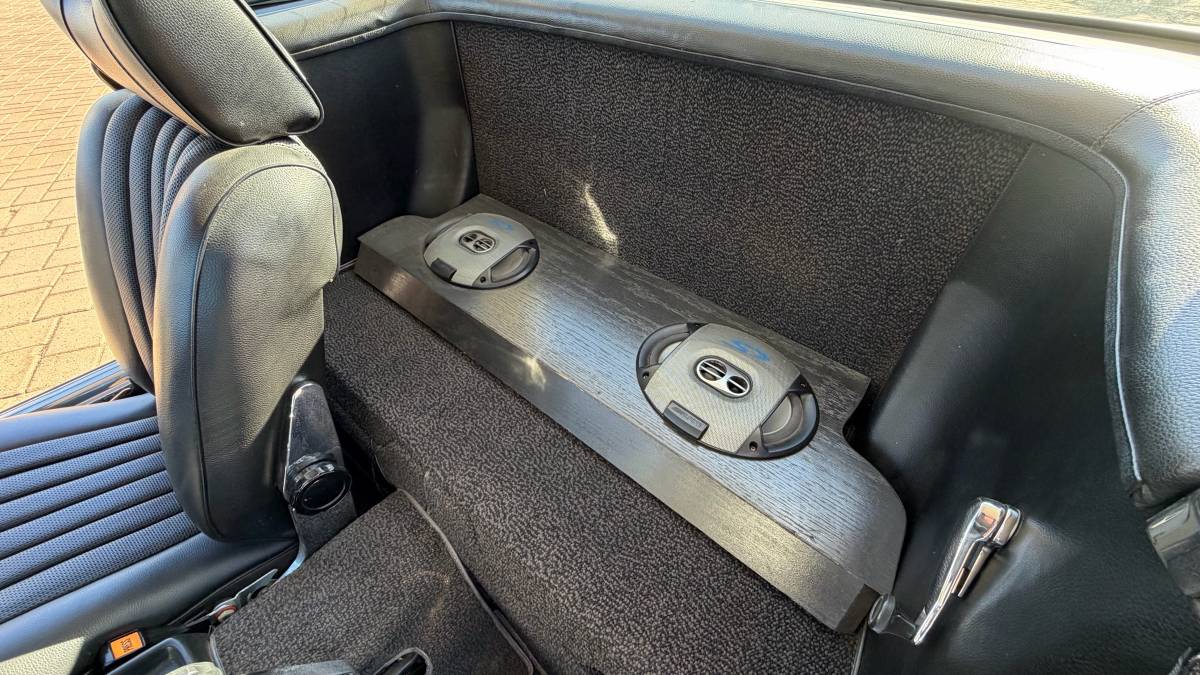 Mercedes-benz-sl450-1975-silver-3