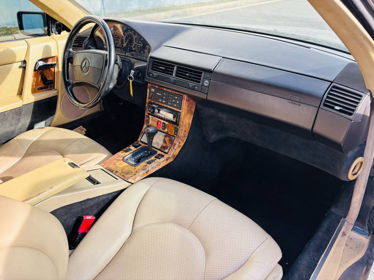 Mercedes-benz-sl500-1990-grey-10