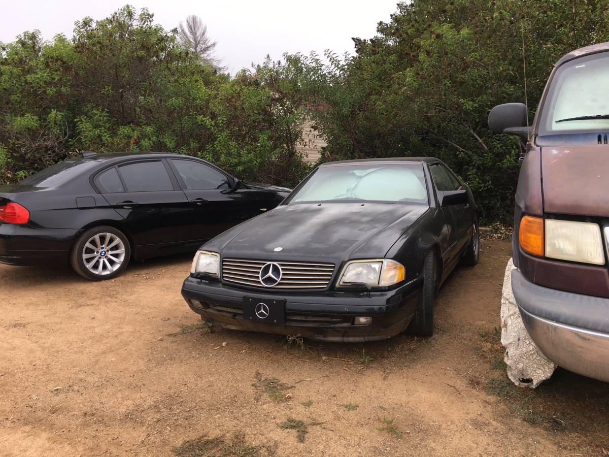 Mercedes-benz-sl500-1996-black-13