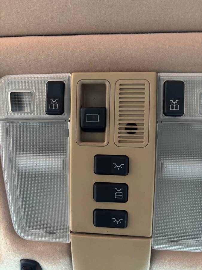 Mercedes-s500-1995-white-16