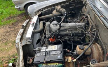 Mercedes-w110-1966-grey-2