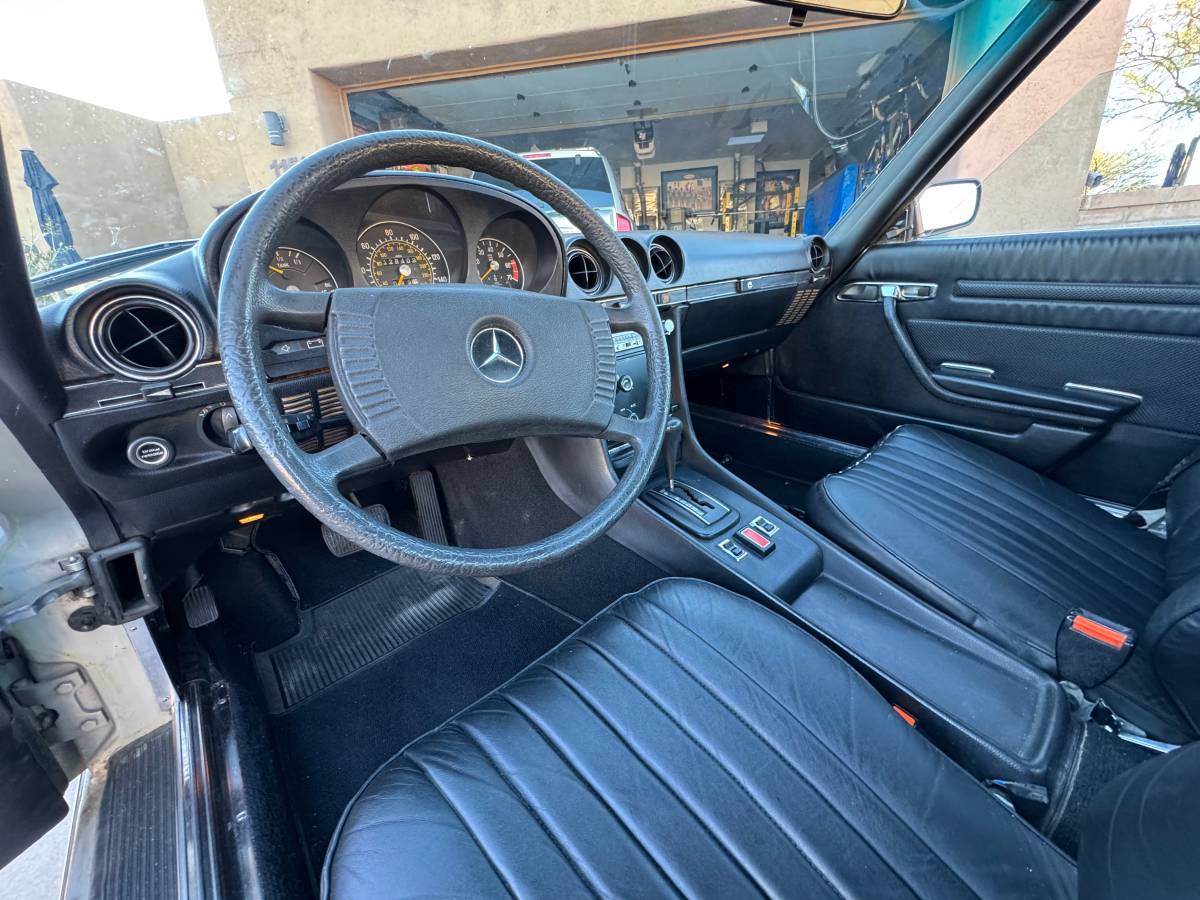 Mercesed-450sl-1975-silver-3