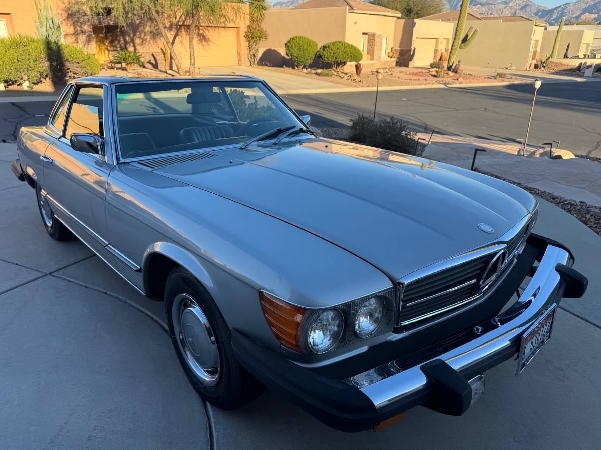 Mercesed-450sl-1975-silver-8