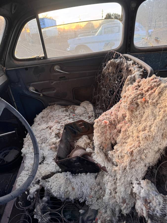 Mercury-1942-black-13