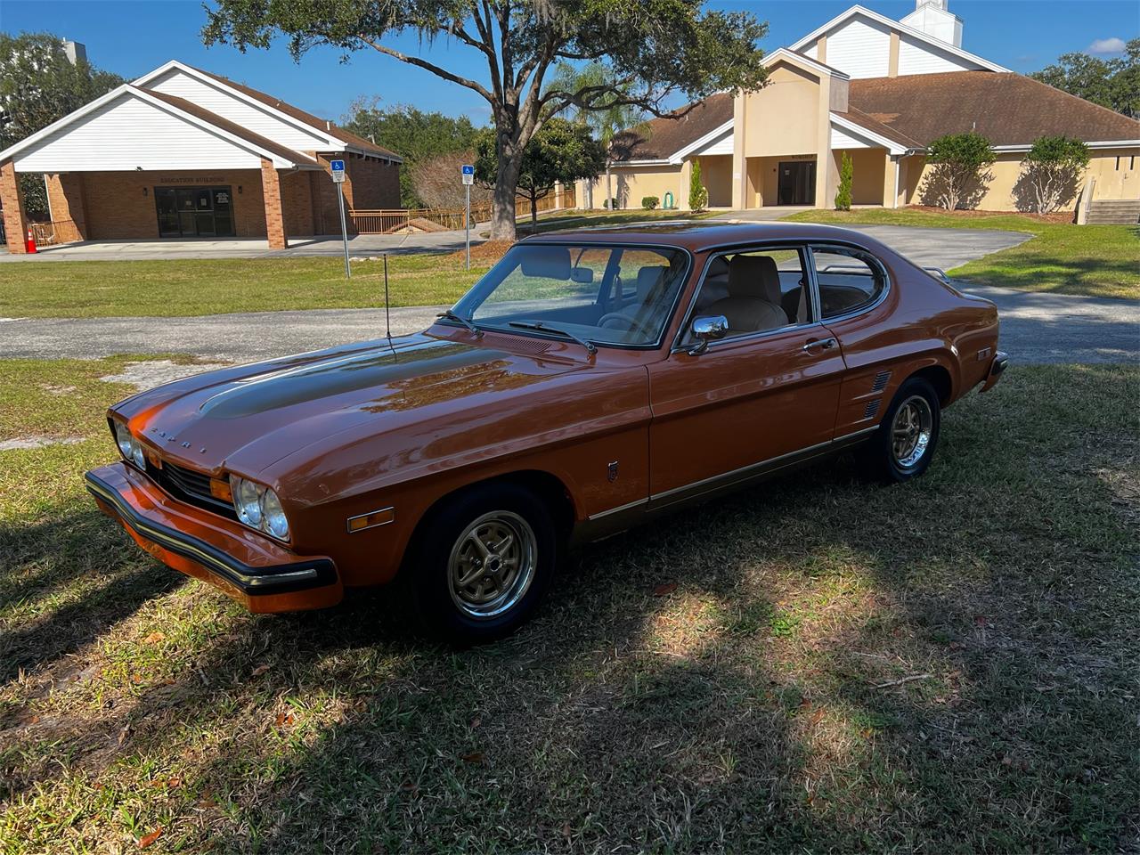 Mercury-Capri-1974-Ontario-Orange-Cream-1