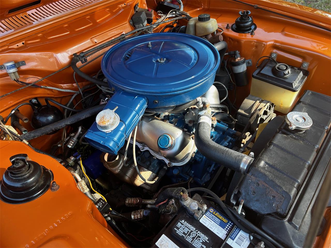 Mercury-Capri-1974-Ontario-Orange-Cream-14