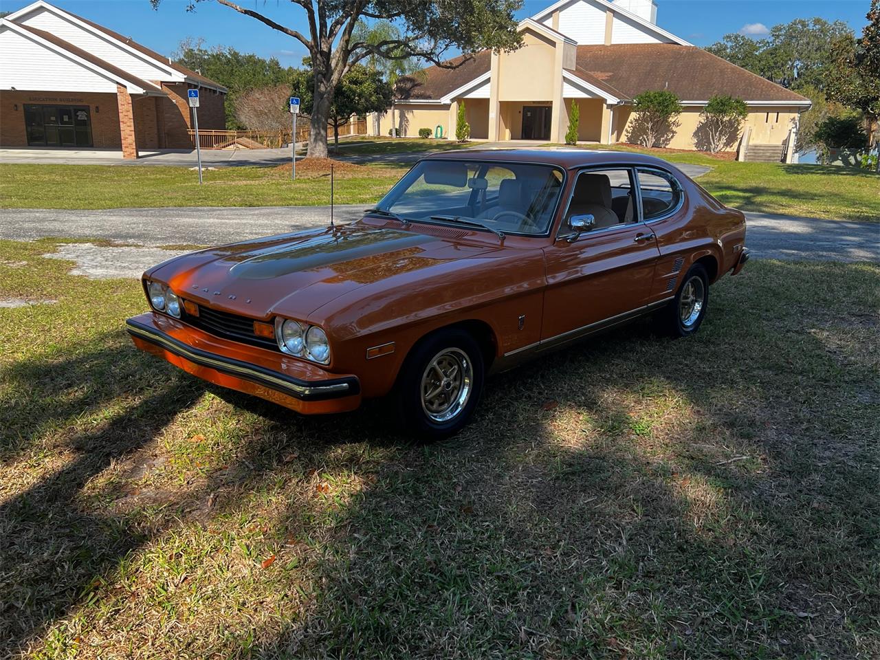 Mercury-Capri-1974-Ontario-Orange-Cream-2