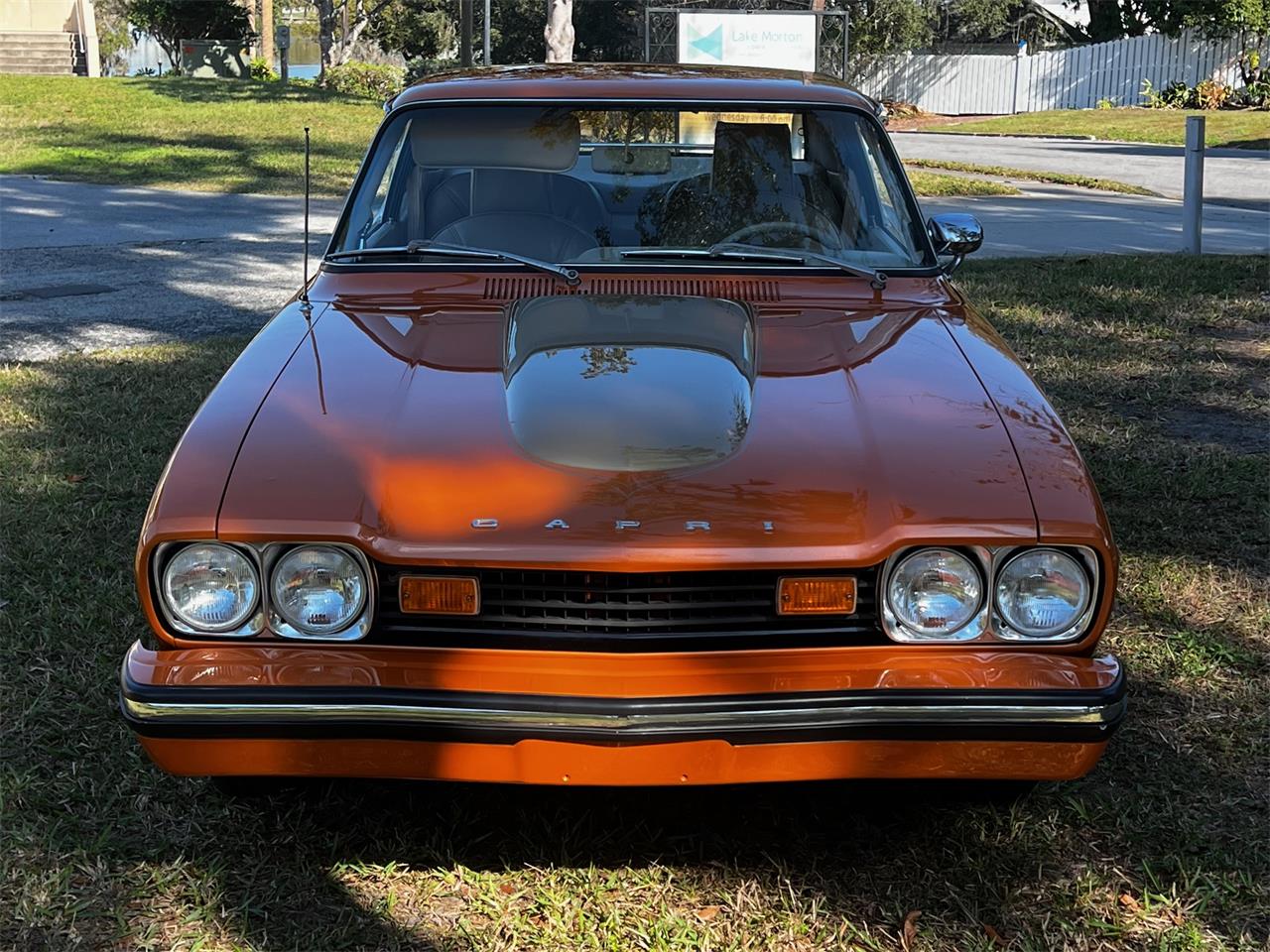 Mercury-Capri-1974-Ontario-Orange-Cream-26