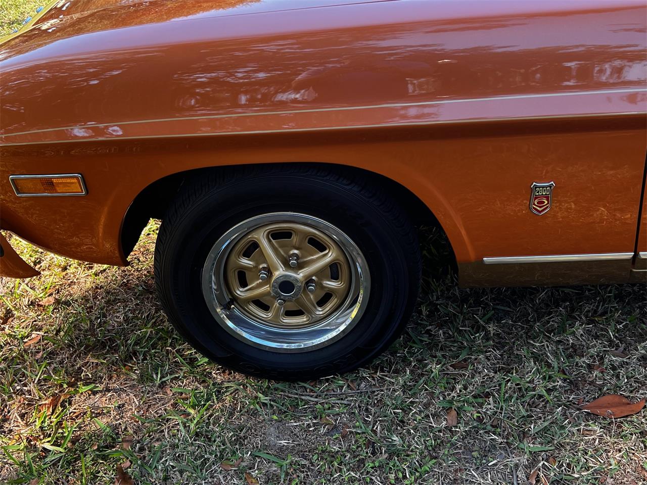 Mercury-Capri-1974-Ontario-Orange-Cream-30
