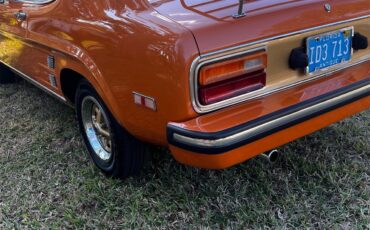 Mercury-Capri-1974-Ontario-Orange-Cream-32
