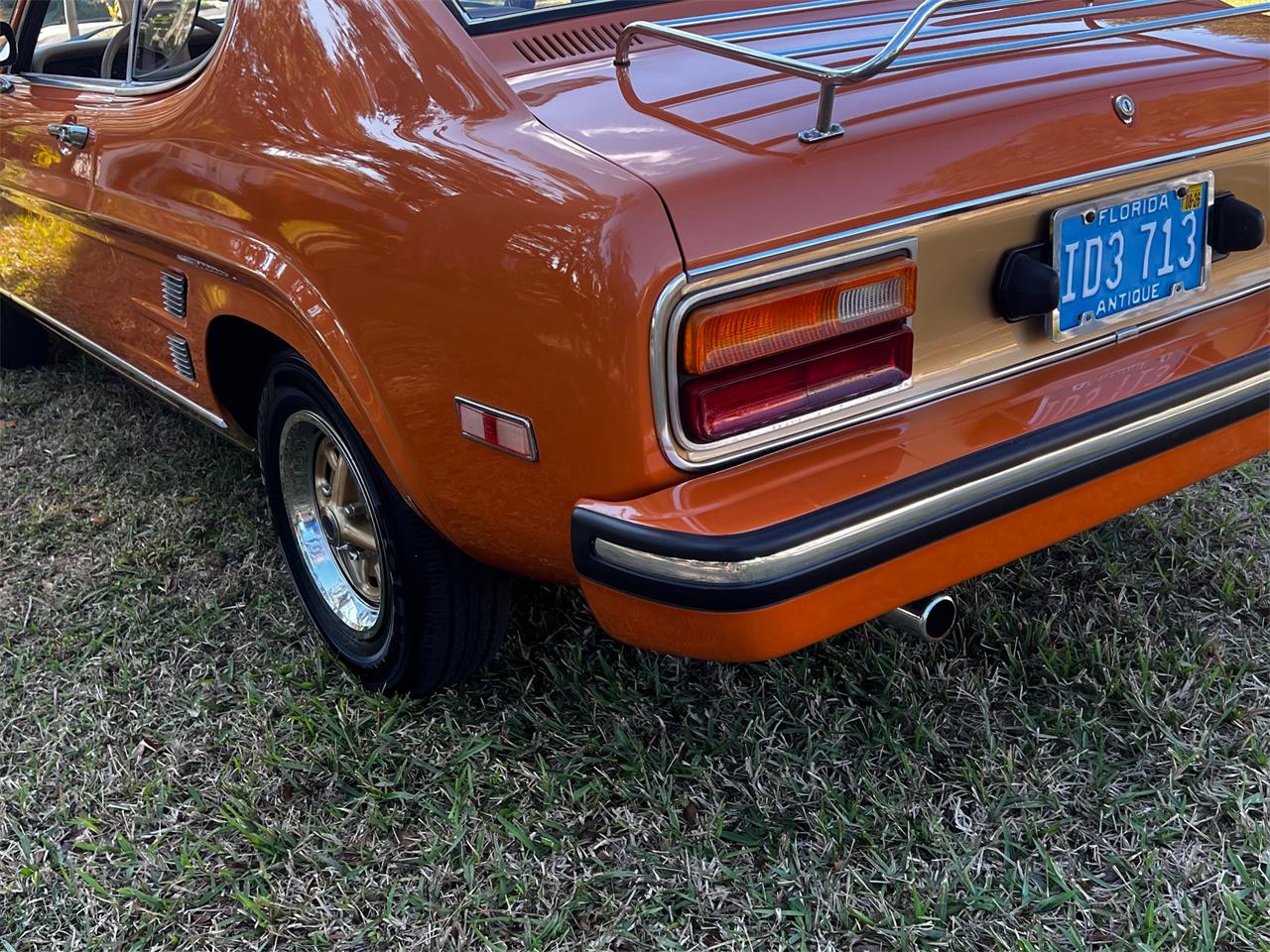 Mercury-Capri-1974-Ontario-Orange-Cream-32