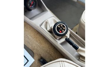 Mercury-Capri-1974-Ontario-Orange-Cream-45