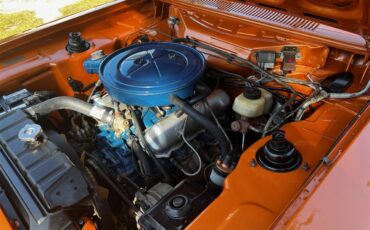 Mercury-Capri-1974-Ontario-Orange-Cream-47