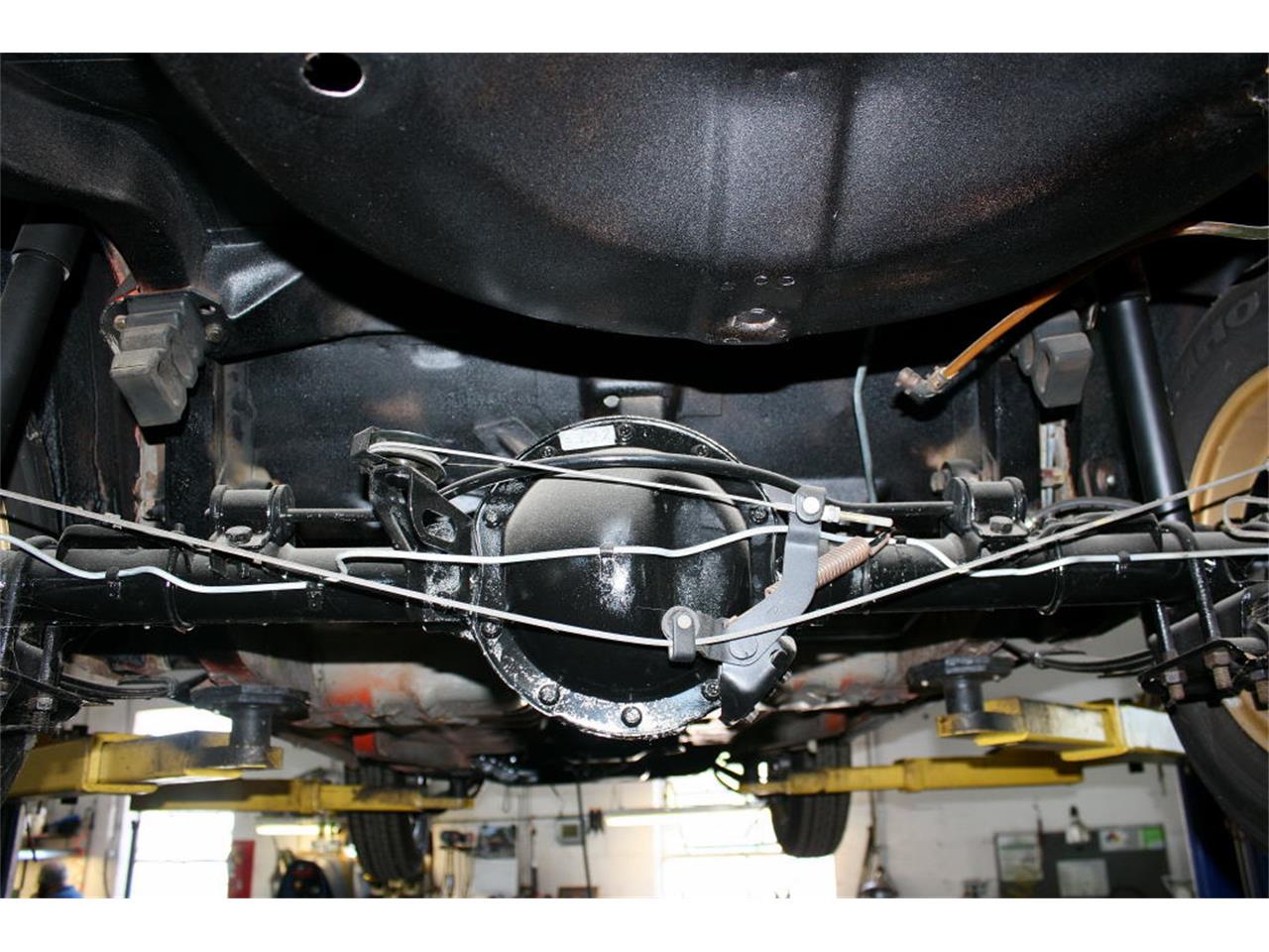 Mercury-Capri-1974-Ontario-Orange-Cream-57