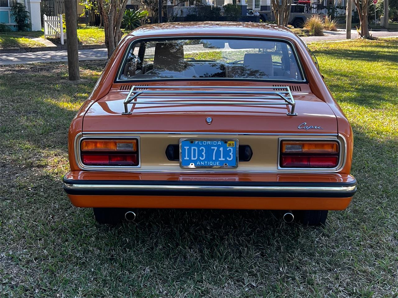 Mercury-Capri-1974-Ontario-Orange-Cream-6