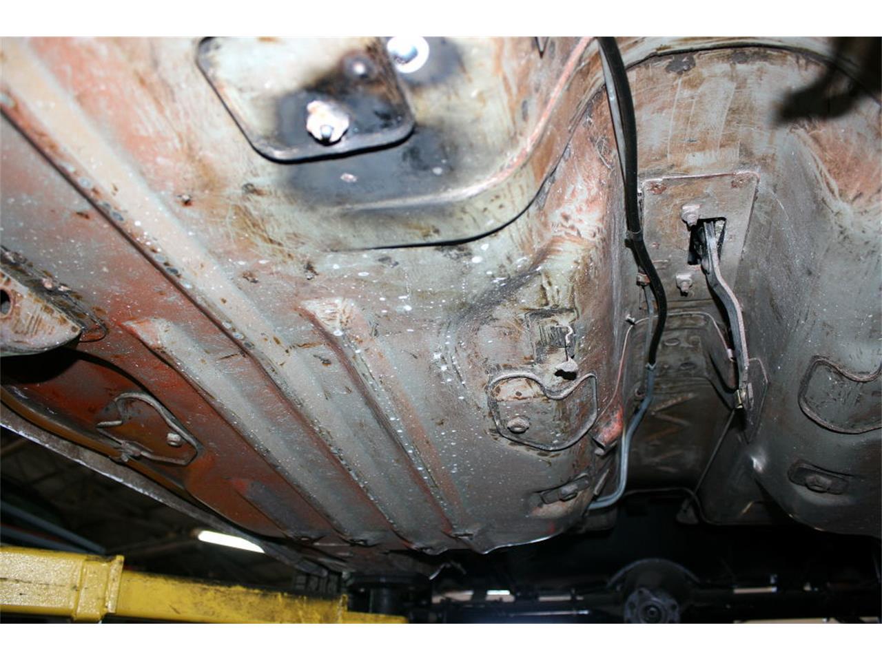 Mercury-Capri-1974-Ontario-Orange-Cream-69