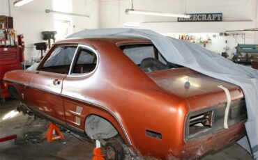 Mercury-Capri-1974-Ontario-Orange-Cream-71