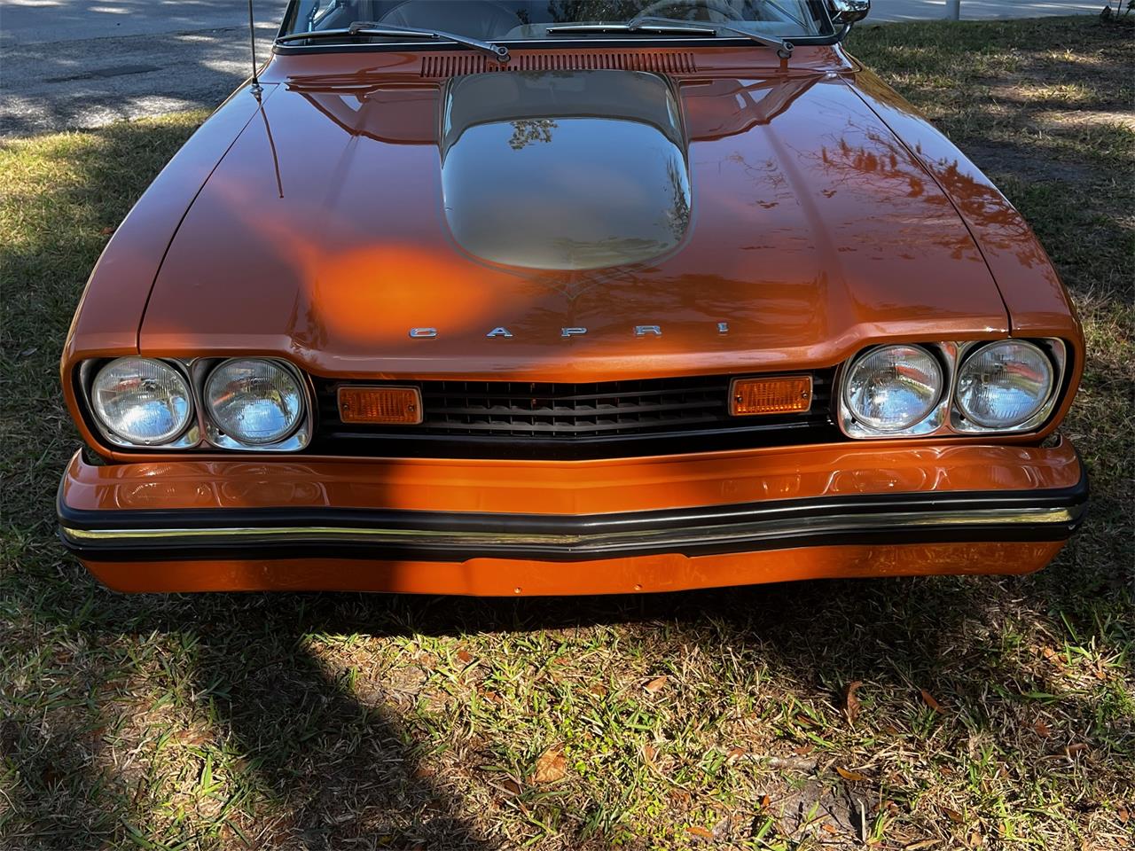 Mercury-Capri-1974-Ontario-Orange-Cream-73