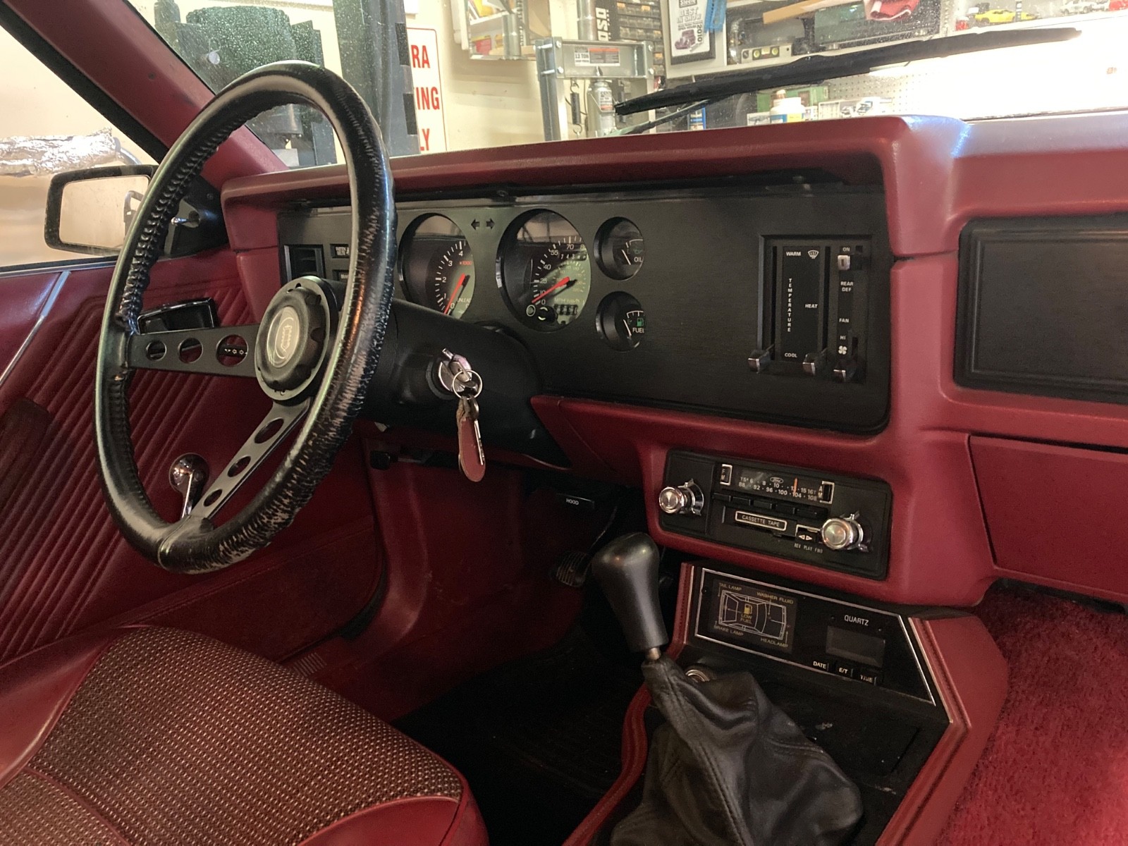 Mercury-Capri-1982-Hatchback-8