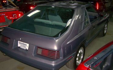 Mercury-Capri-1985-Hatchback-20