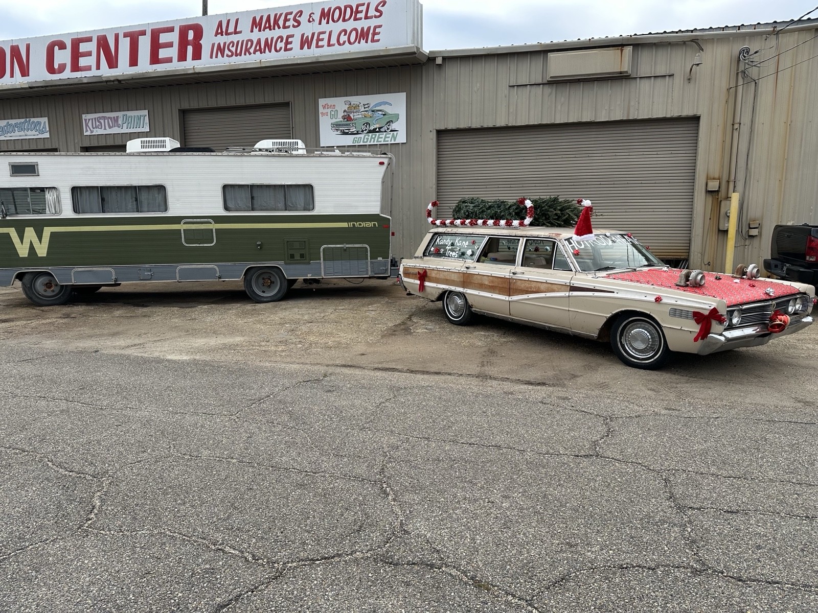 Mercury-Colony-Park-1966-Wagon-1