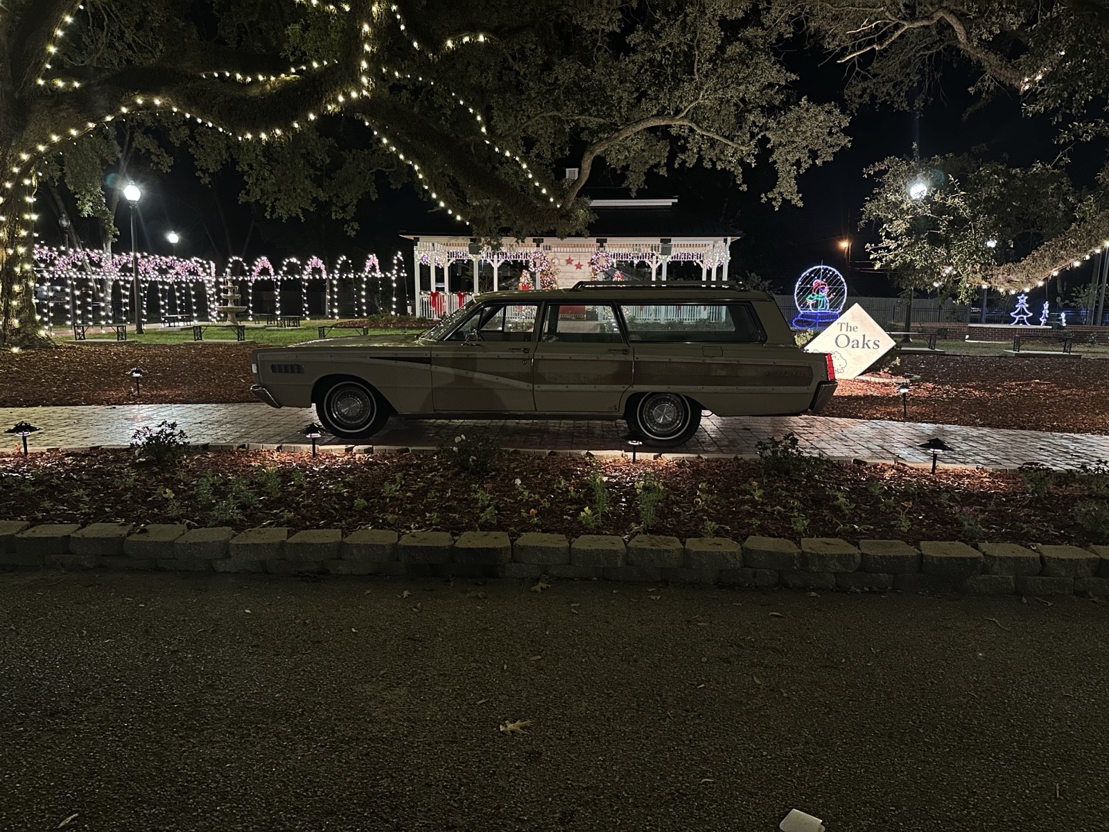 Mercury-Colony-Park-1966-Wagon-6