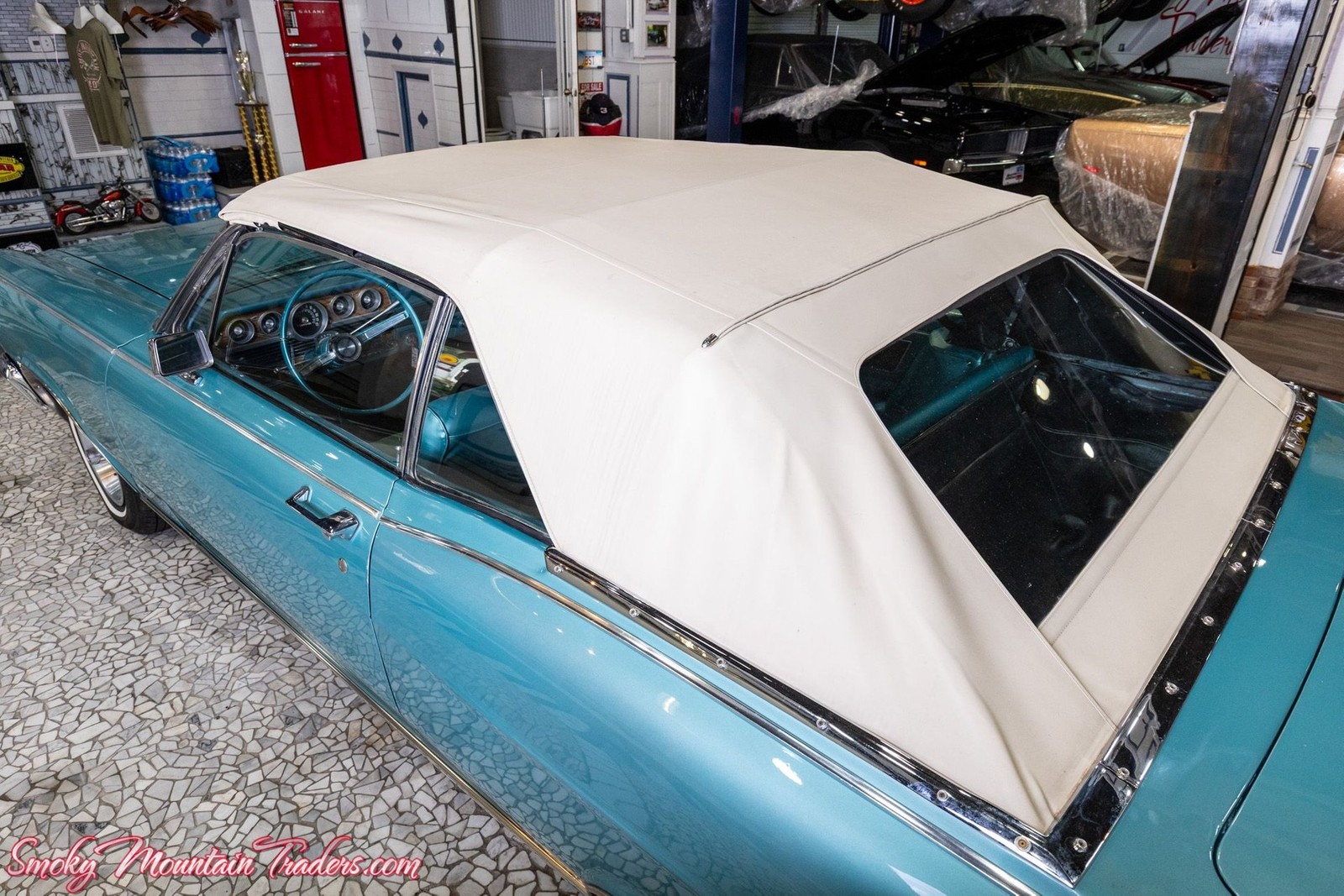 Mercury-Comet-1966-33