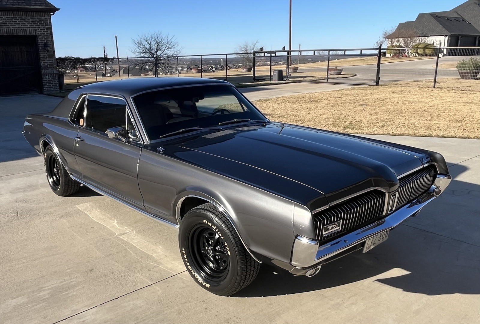 Mercury-Cougar-1967-Coupe-10