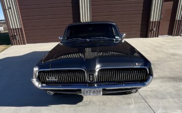 Mercury-Cougar-1967-Coupe-2