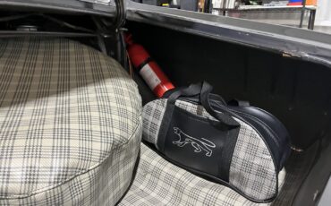 Mercury-Cougar-1967-Coupe-22