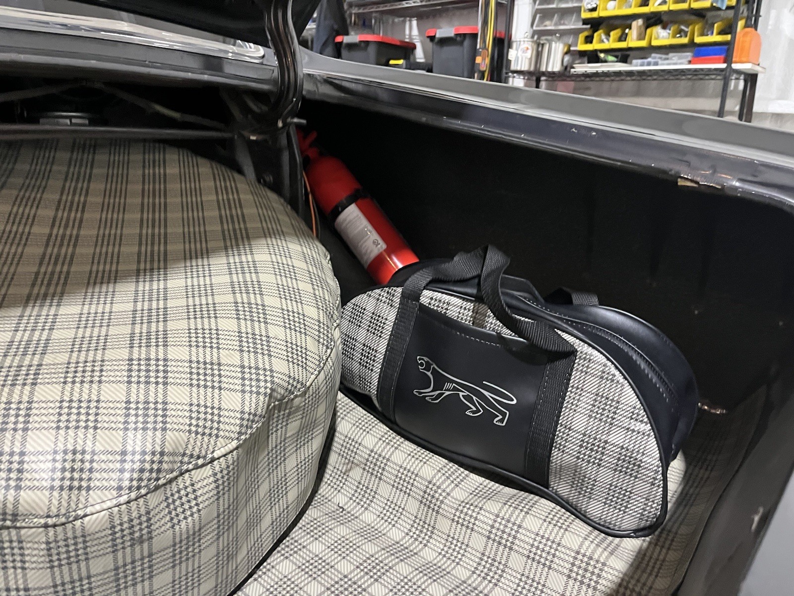 Mercury-Cougar-1967-Coupe-22