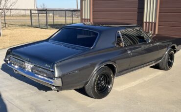 Mercury-Cougar-1967-Coupe-9