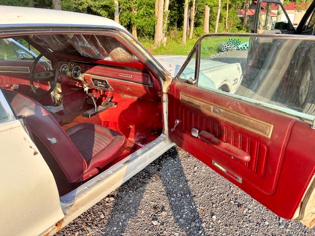 Mercury-Cougar-1968-Coupe-3