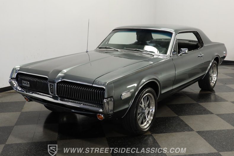 Mercury-Cougar-1968-Gunmetal-Gray-Black-26